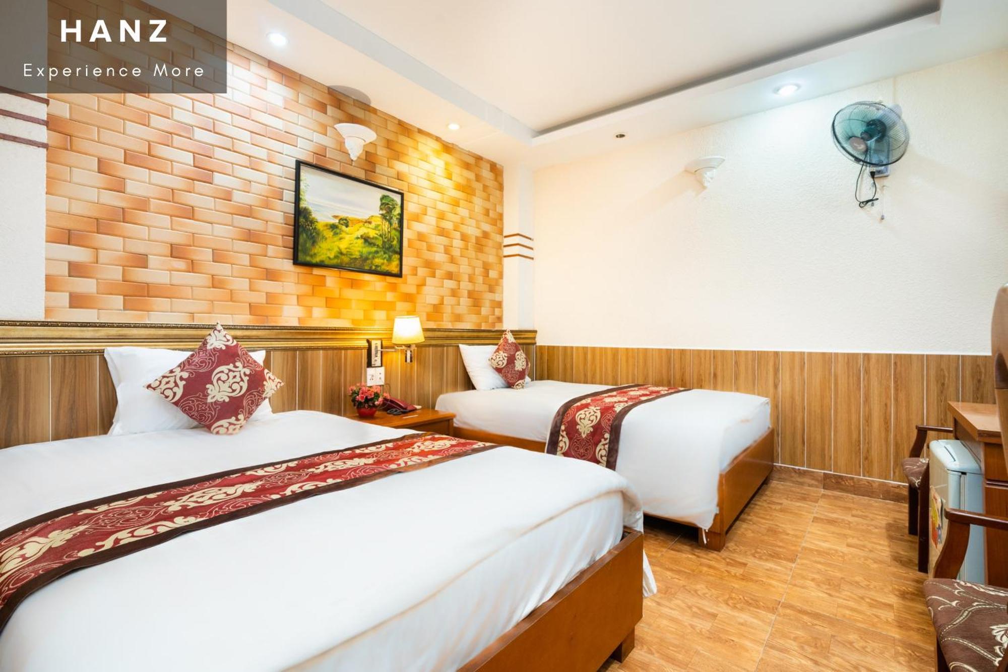 HANZ Queen Hotel Tan Binh Ho Chi Minh-stad Kamer foto